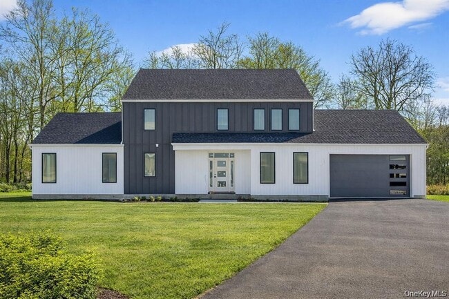 Building Photo - 24 Wildwood Dr