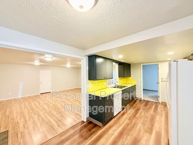 Photo - 4603 NE 122nd Ave