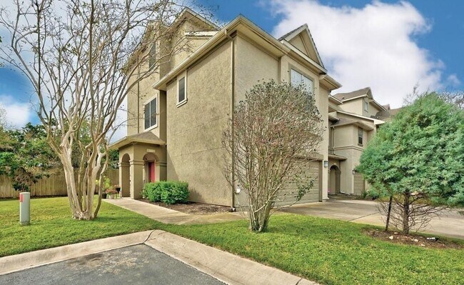 11203 Ranch to Market Rd 2222 Unidad 501