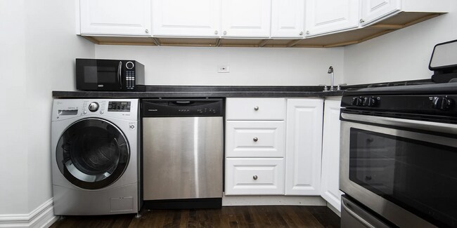 Photo - 3703 N Hoyne Ave Condo Unit 3