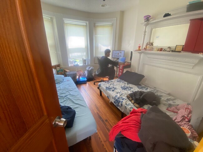 Photo - 127 Cedar St