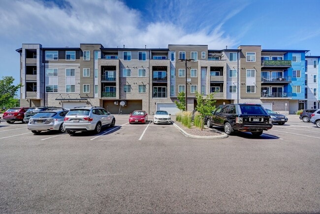 Building Photo - $2,150- 2 Bed, 2 Bath Condo in Littleton w... Unit 406