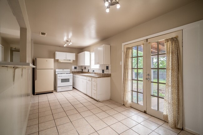 Photo - 10507 Mt Boracho Dr