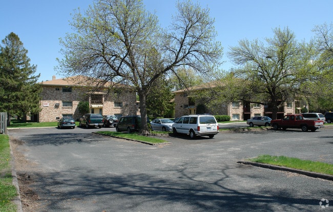 Nicollet Court