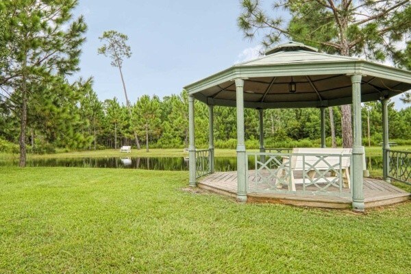 Photo - 15300 Dismuke Dr