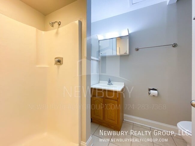 Photo - 4 Clearview Meadows