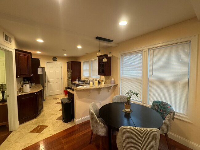 Photo - 132 Elton St Unit 1