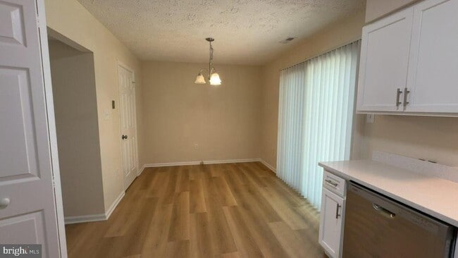 Photo - 2431 W Rosecroft Village Cir