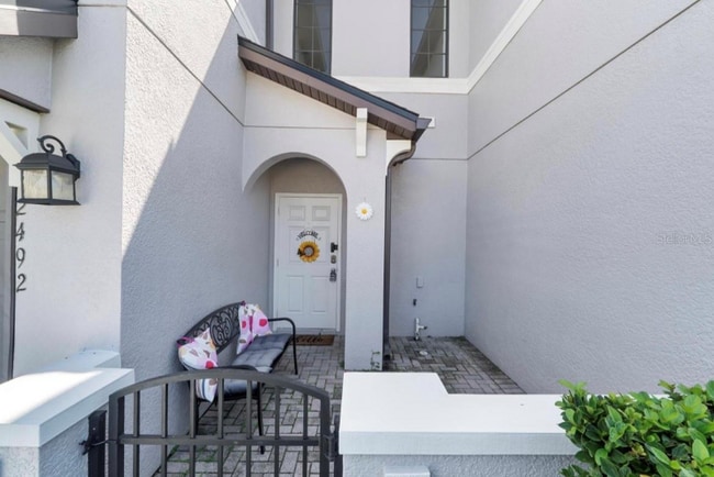 Photo - 2492 Seven Oaks Dr