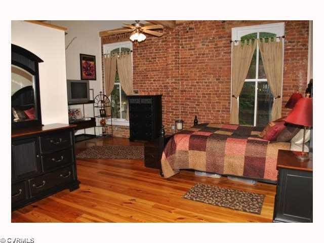 Photo - 2511 Mule Barn Aly