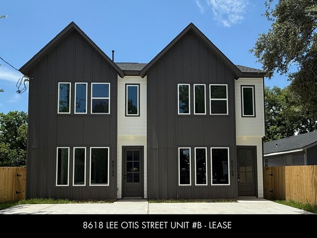 Building Photo - 8618 Lee Otis St Rental