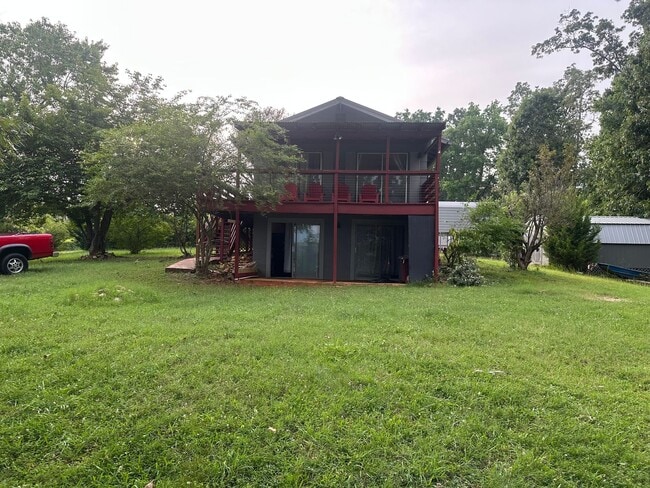 Photo - Lakefront Living with Stunning Views