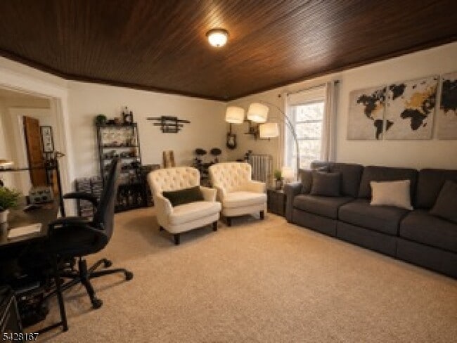 Photo - 211 Walnut Ave