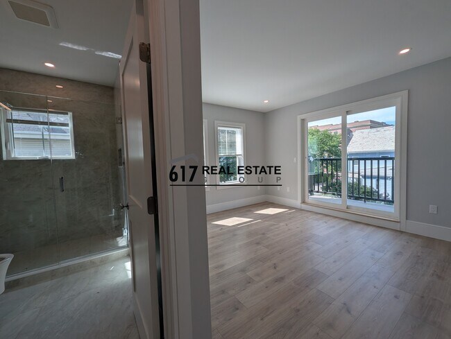 11 Holton St Unit A3