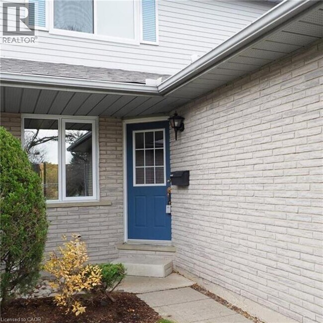 Photo - 425 Kingscourt Dr Unité 3