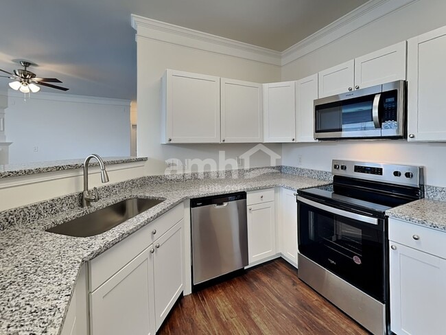 Photo - 4732 Sunburst Ln