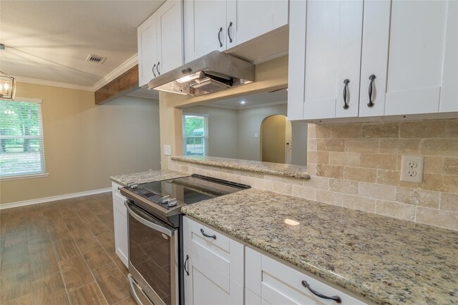 Photo - 14701 Cedar Ln Loop