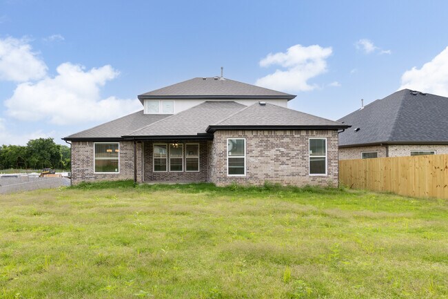 Photo - 1121 Whistler St