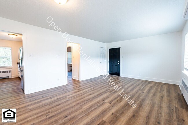 Photo - 1823 Griswold Dr Unit G12