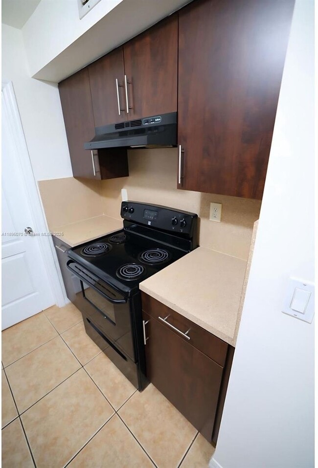 Photo - 13 S Royal Poinciana Blvd Unit 7