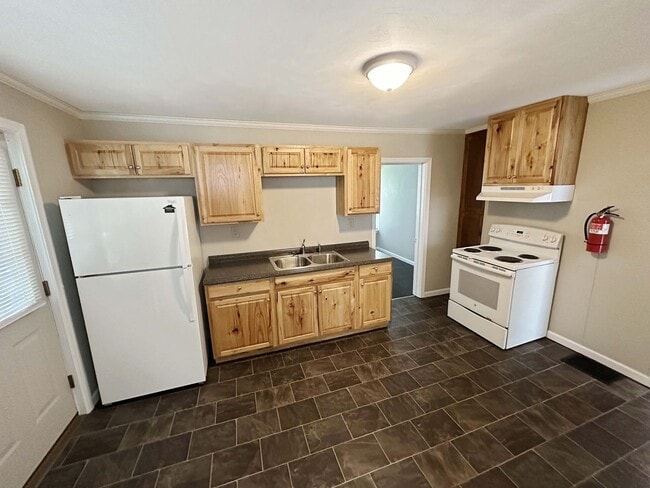 Building Photo - 25 Crane Alley Unit Rear 2