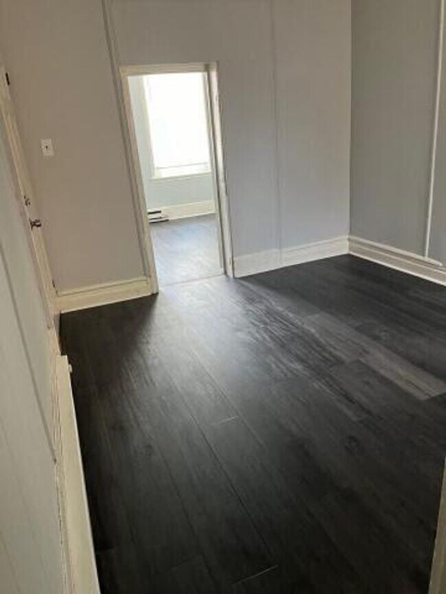 Photo - 2427 N Cleveland St Unidad 1F