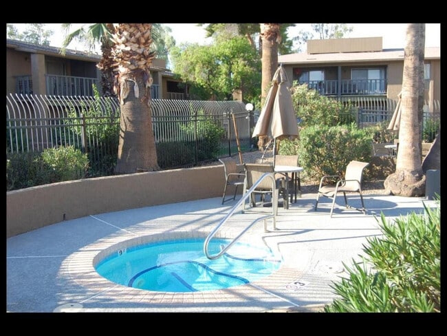 Photo - 4354 N 82nd St Unidad 171