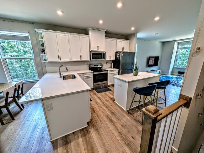 Cocina 1 - 460 Spearfield Ln