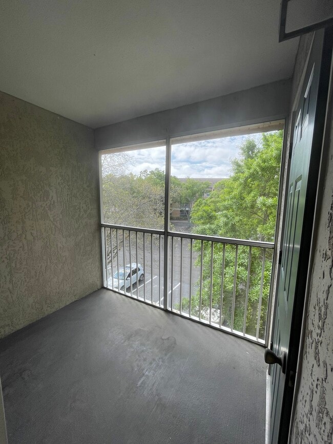 Photo - 8915 Latrec Avenue Unit 2-307