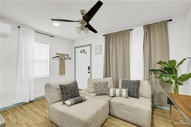 Photo - 19 Bell E Ave