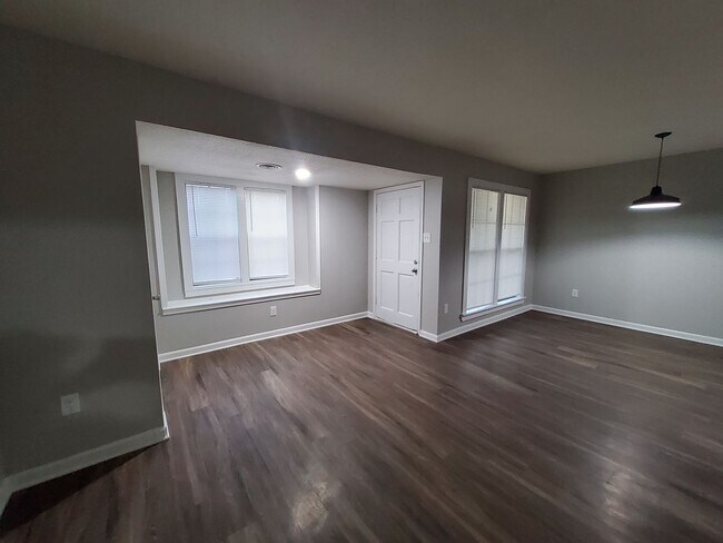 Photo - 3979 Longsneck Ave