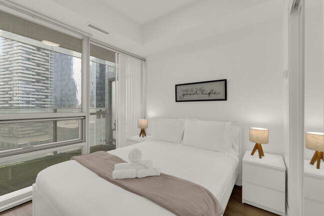 12 York St Unit SI FL18-ID1536802P
