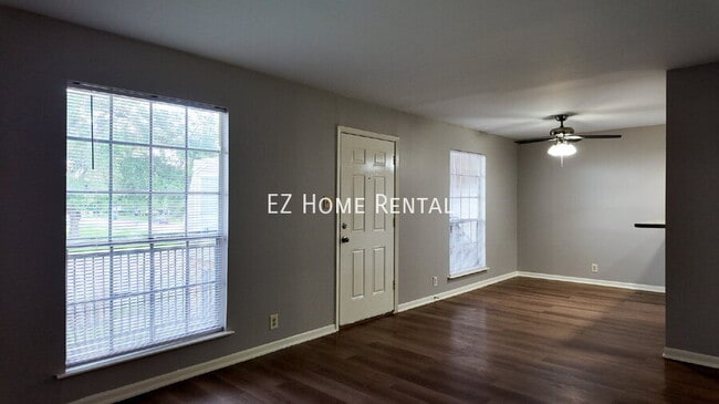 Building Photo - 2102 5th Ave N Rental