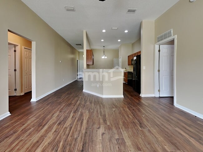 Photo - 8227 Stelling Dr