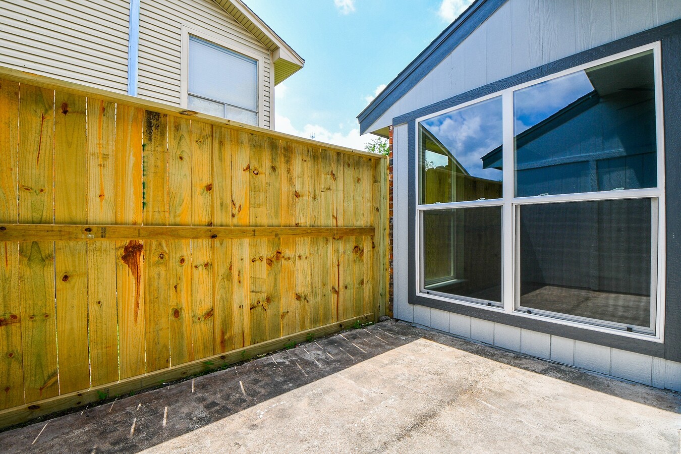 Photo - 17022 Quail Park Dr