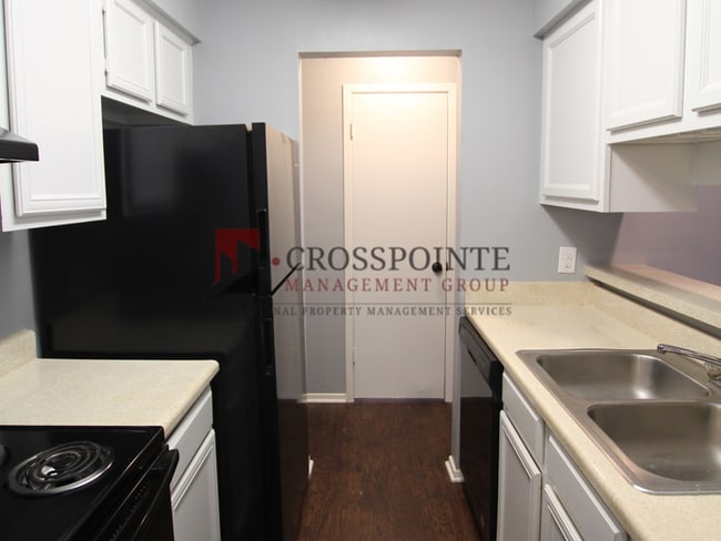 Photo - 1 Bedroom, 1 Bathroom Upstairs Apartment in Tyler!