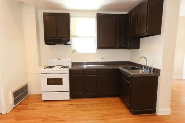 Photo - 3 bedroom in Chicago IL 60642 Unit 3M