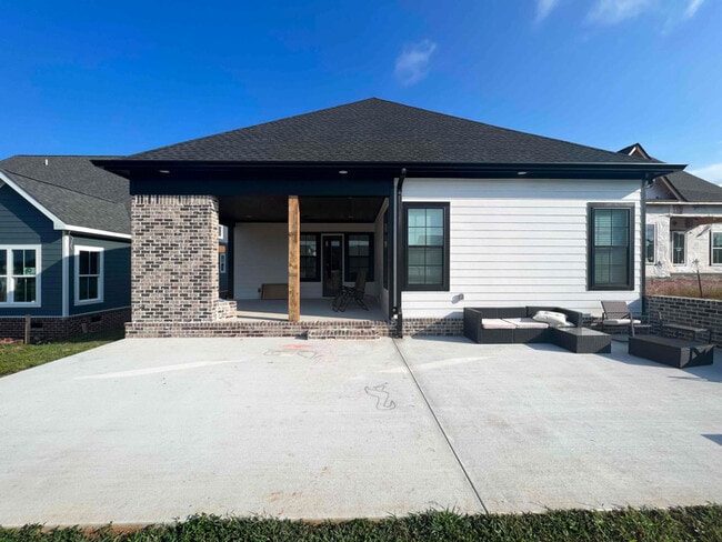 Photo - 41 Latitude Dr