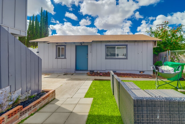 Photo - 9236 Winter Gardens Blvd