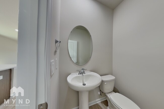 Photo - 3512 Rosebush Dr