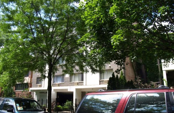 5848 N Kenmore Ave - Crescent Drive Apartments