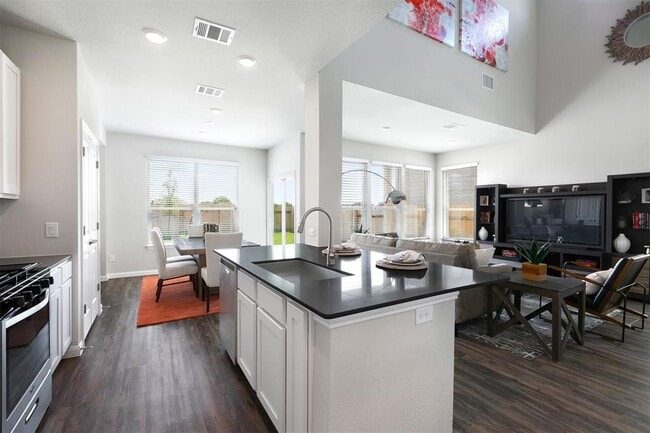 245 San Gabriel River Rd