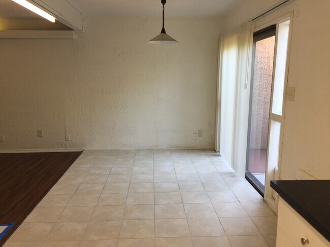 Photo - 401 Western Ave Unidad 401 Western Ave