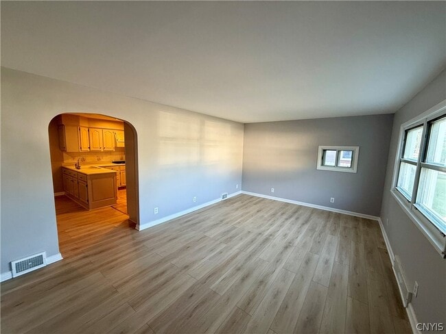 Photo - 106 Keith Dr
