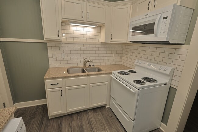 Photo - 621 Kiowa St