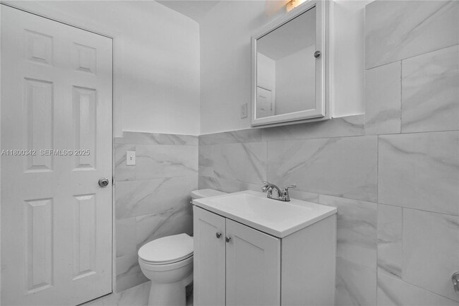 Photo - 46 NW 62nd St Unit 4