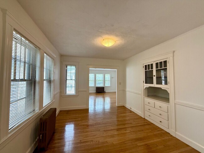 Photo - 7 Oliver Rd Unit 2