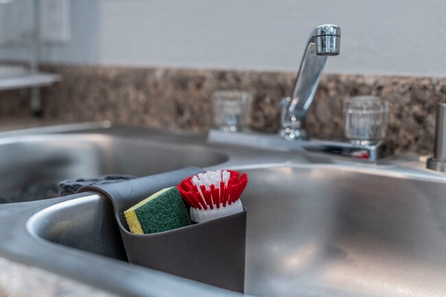 Photo - 2422 Key Hole Vw