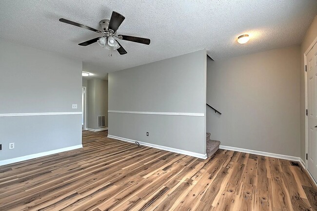 Photo - Charming Renovated 2 bedroom/ 3 bath Townhome Near Bristol Country Club – Prime Location!
