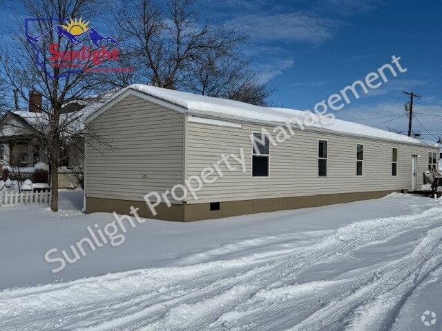 Building Photo - Updated 3 bed 2 bath Mobile Rental